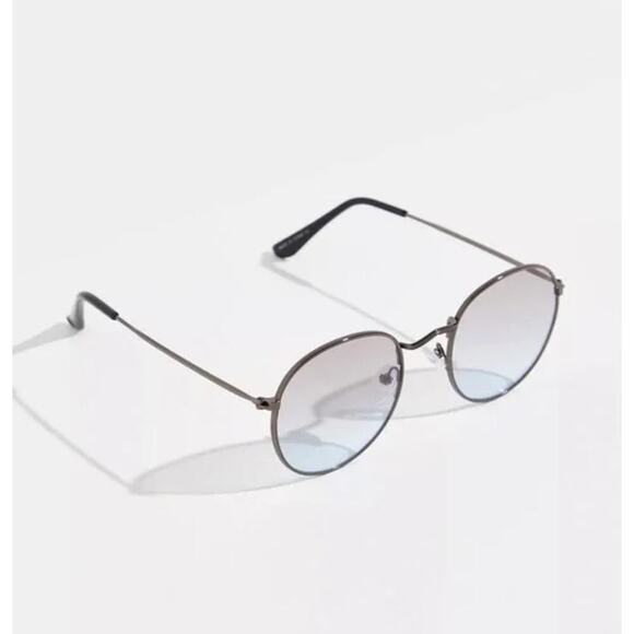 Free people far out round sunglasses grey gray lenses - Picture 1 of 11